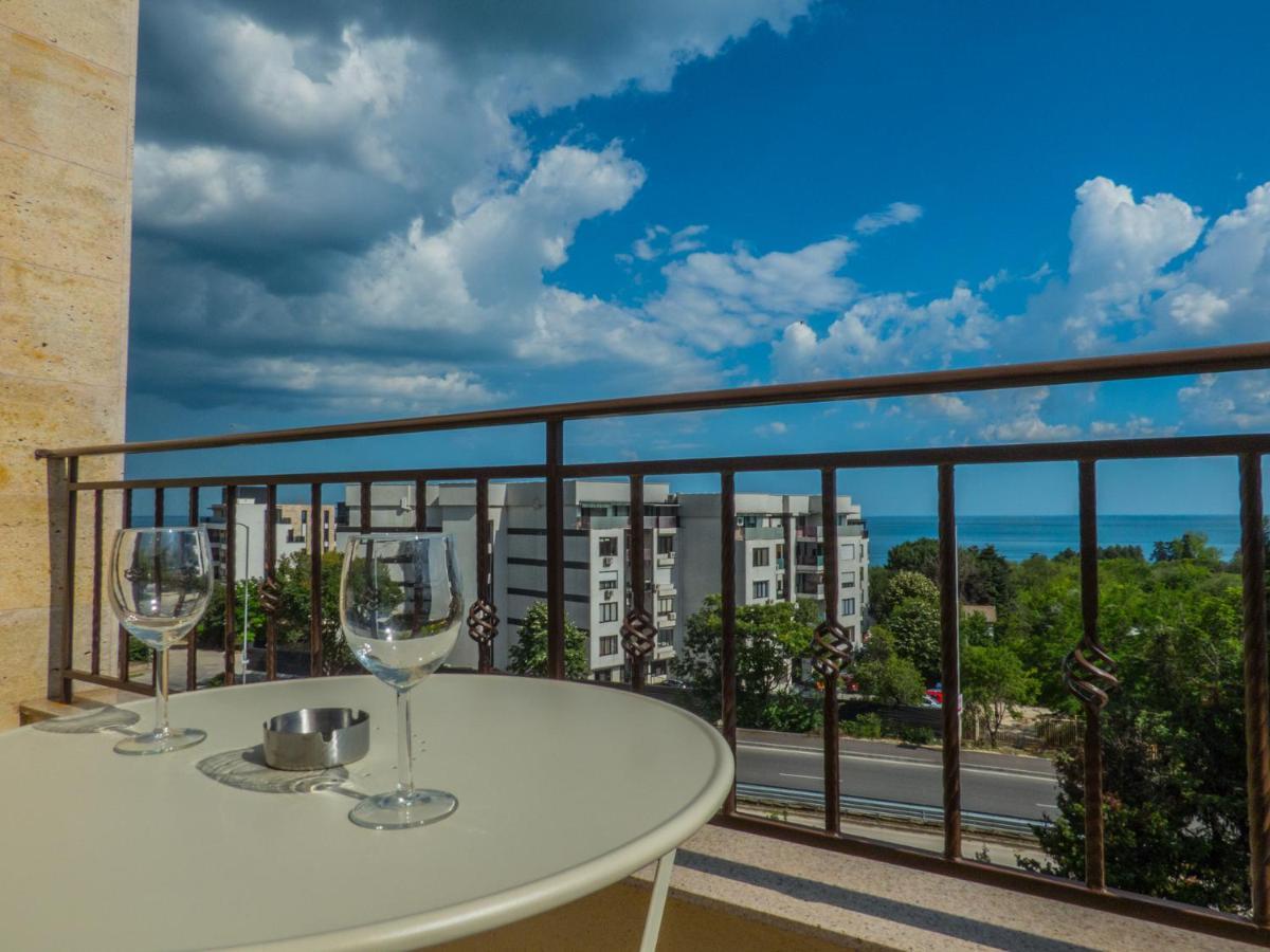 Private Apartment In Cypress Complex 15 Várna Kültér fotó